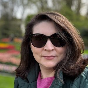 Meet your Posher, Valerie